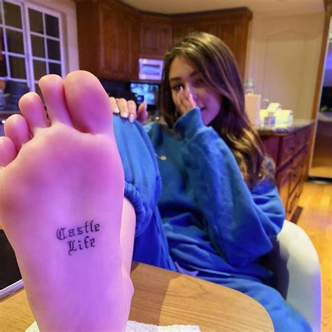 madison beer feet|Browsing celebs